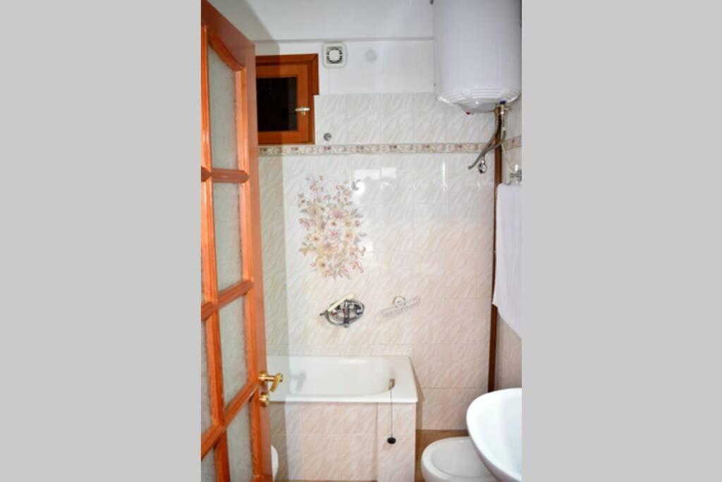 Eufrosini Guesthouse Мецово Екстер'єр фото