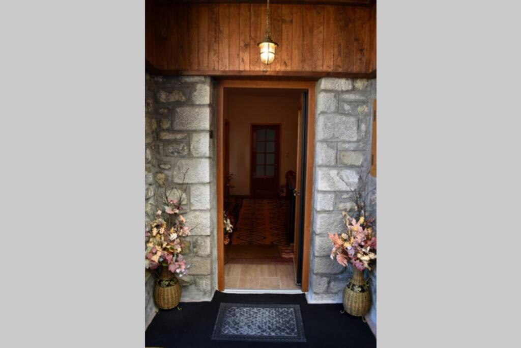 Eufrosini Guesthouse Мецово Екстер'єр фото