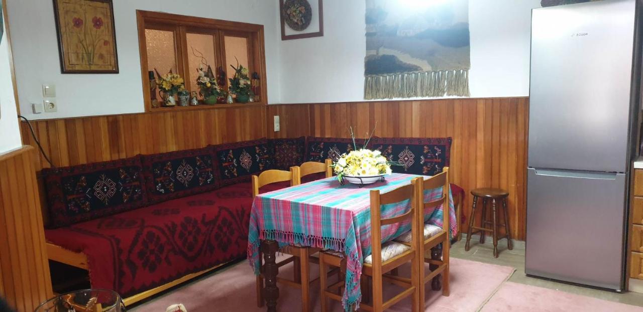 Eufrosini Guesthouse Мецово Екстер'єр фото